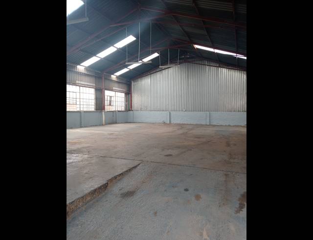 Industrial property to rent in ANDERBOLT